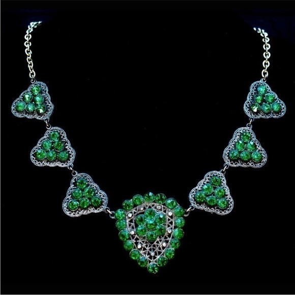 Emerald Green Rhinestone Filigree Vintage Necklace Christmas Party - Picture 14 of 16